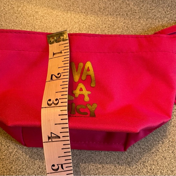 Juicy Couture Viva La Juicy Pink Make Up Bag NWT - Picture 6 of 7